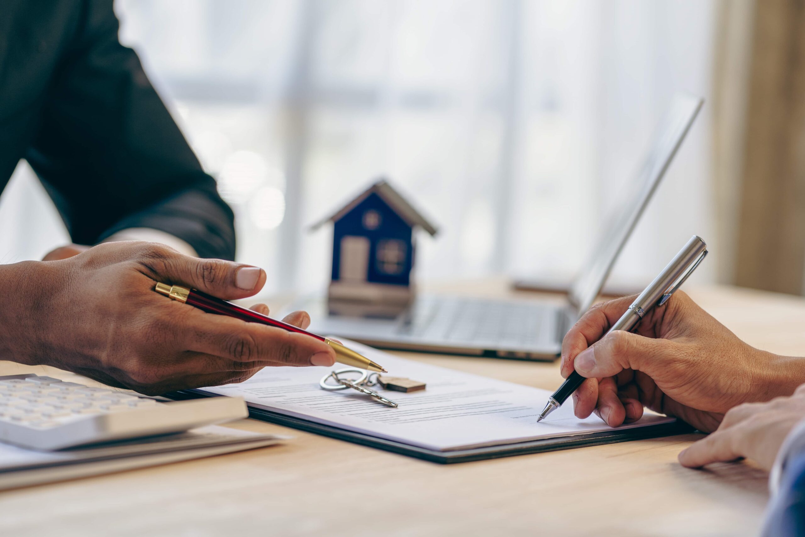 découvrez tout ce qu'il faut savoir sur le crédit immobilier : types de prêts, conditions d'éligibilité, conseils pour obtenir le meilleur taux et optimiser votre investissement. informez-vous sur les étapes clés pour réaliser votre projet immobilier avec sérénité.